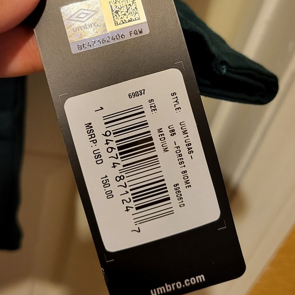 Umbro Hunter Green Coat with Cap Medium - Picture 4 of 10